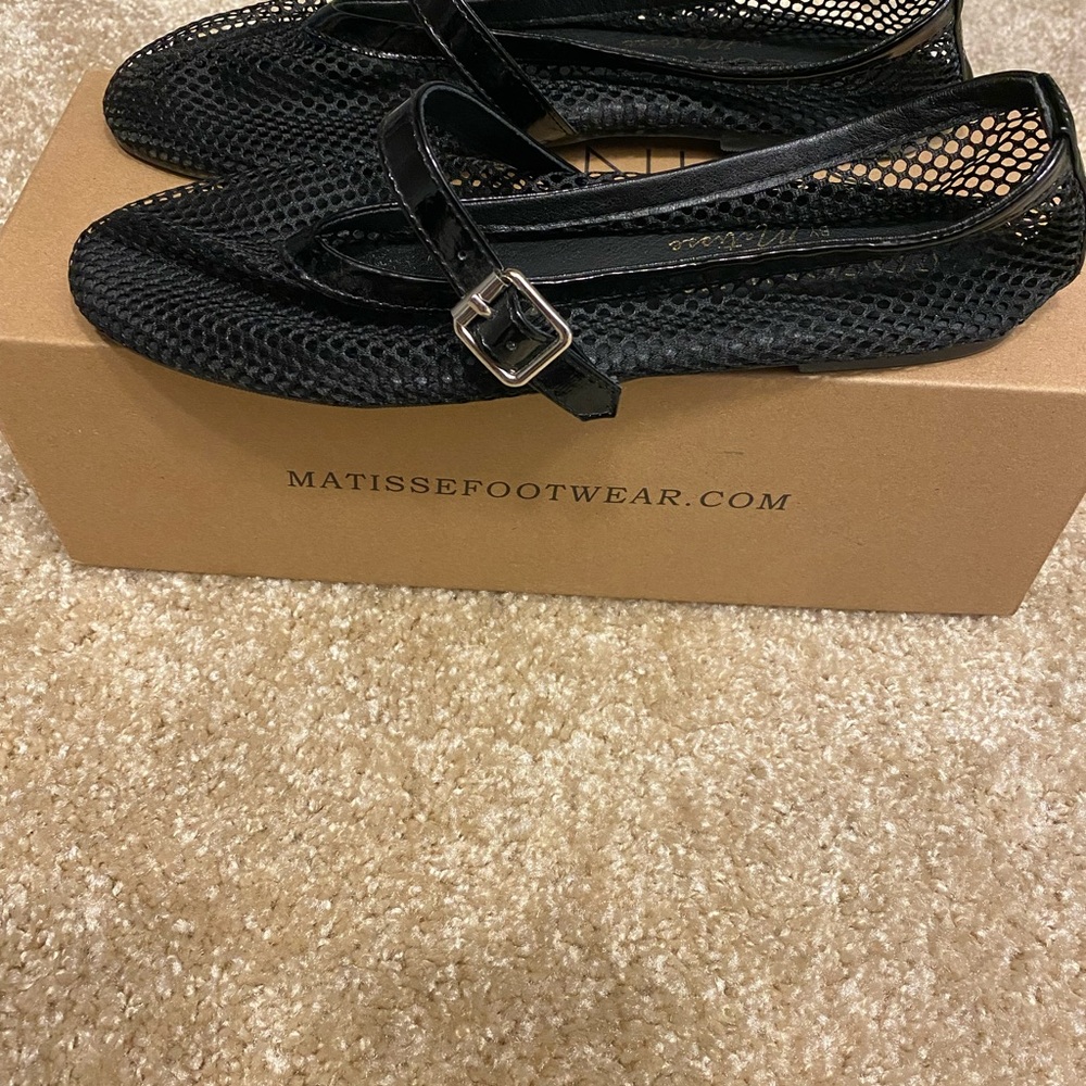 Matisse Black Mesh Buckle Flats